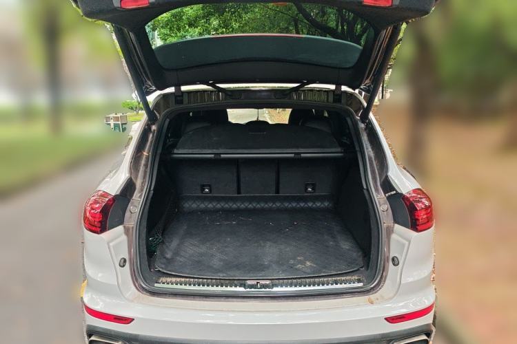 Used Porsche Cayenne 2015 Cayenne 3.0T Trunk