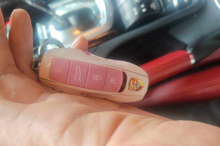 Used Porsche Cayenne 2015 Cayenne S 3.6T Vehicle Key