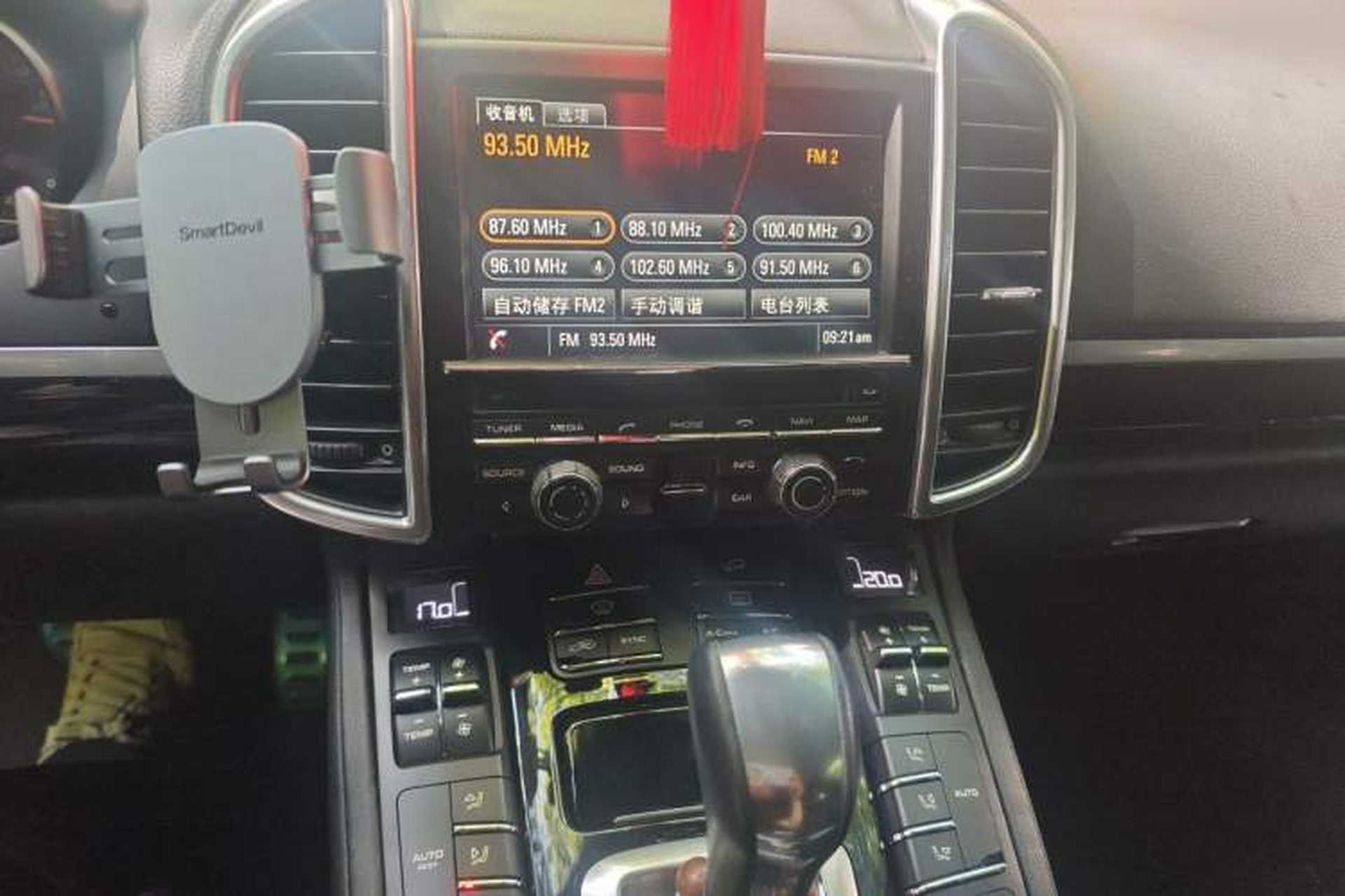 Used Porsche Cayenne 2015 Cayenne 3.0T Audio And AC Panel