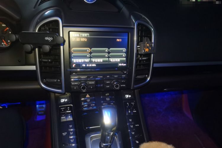 Used Porsche Cayenne 2015 Cayenne 3.0T Audio And AC Panel