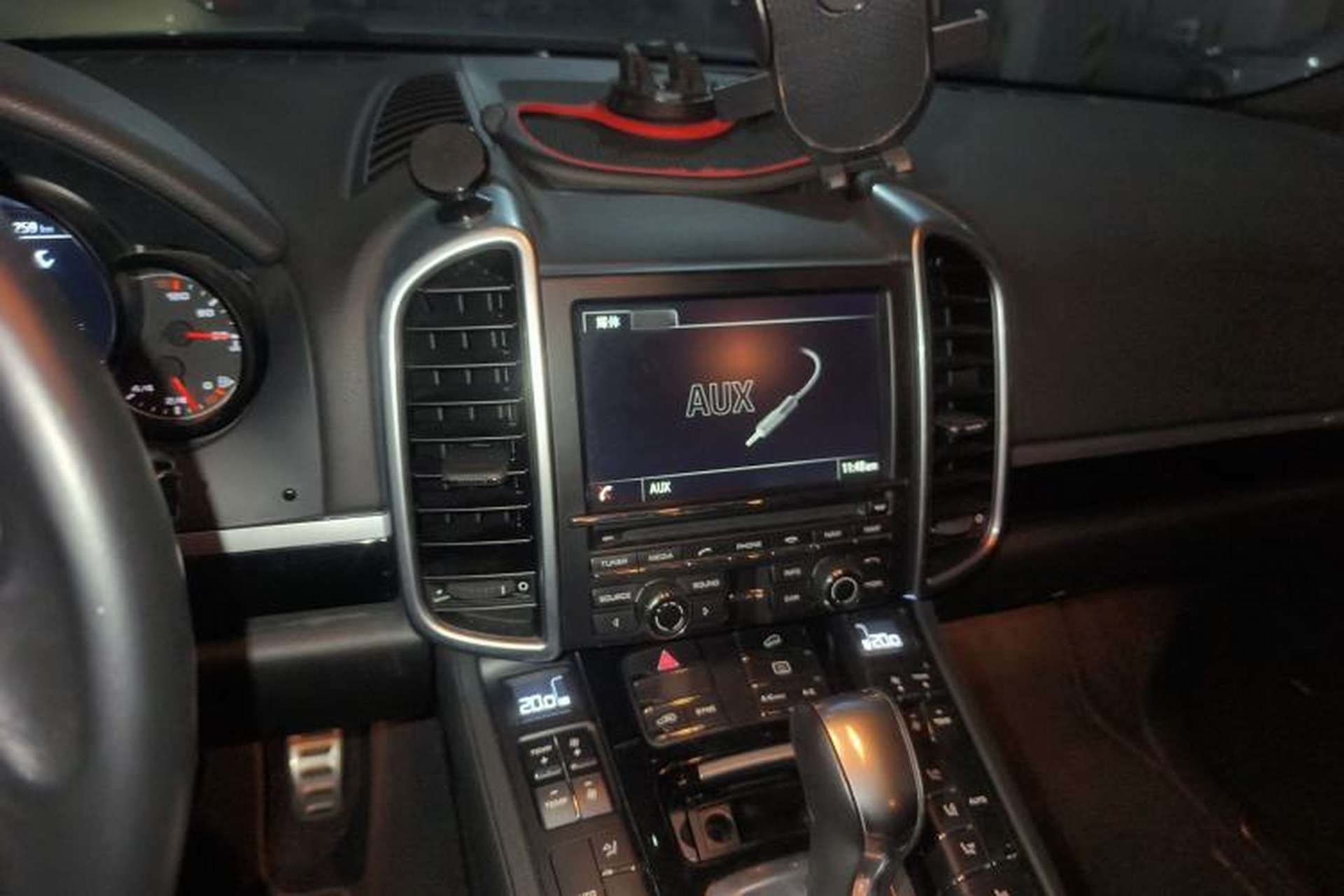 Used Porsche Cayenne 2015 Cayenne 3.0T Audio And AC Panel