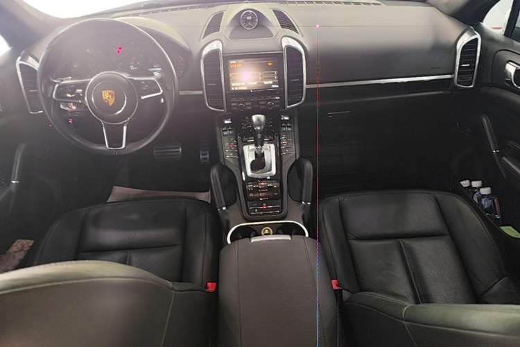Used Porsche Cayenne 2015 Cayenne 3.0T Center Console
