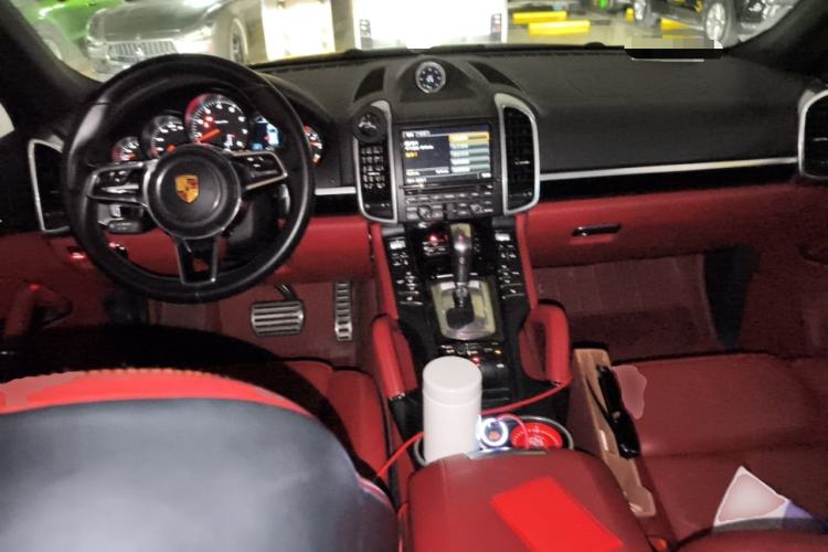 Used Porsche Cayenne 2015 Cayenne 3.0T Center Console
