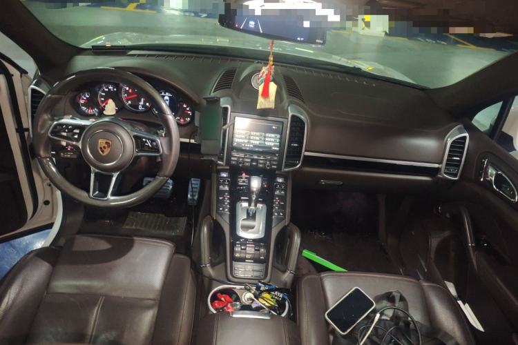 Used Porsche Cayenne 2015 Cayenne 3.0T Center Console