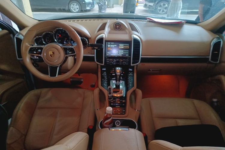 Used Porsche Cayenne 2015 Cayenne 3.0T Center Console