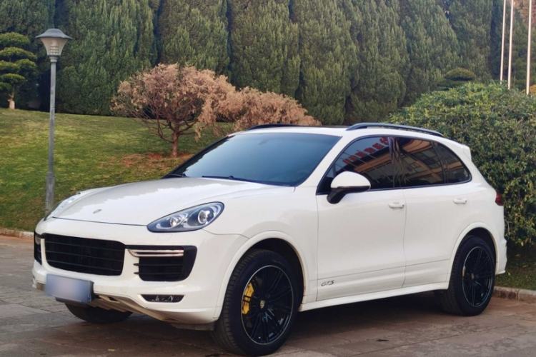 Used Porsche Cayenne 2015 Cayenne 3.0T Guazi used car, China used car export, Used car for sale, Used cars, Cheapest cars for sale