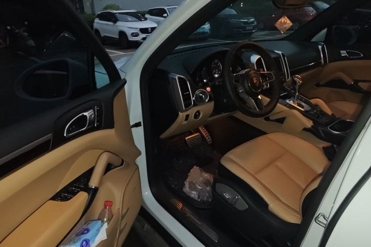 Used Porsche Cayenne 2015 Cayenne 3.0T Driver Seat