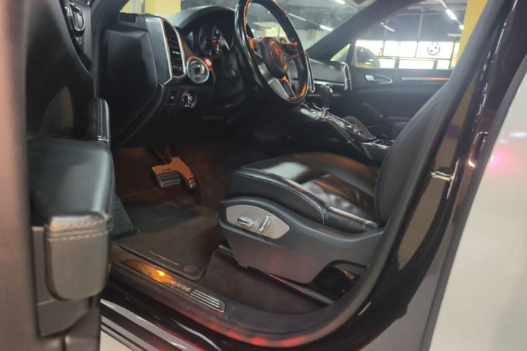 Used Porsche Cayenne 2015 Cayenne 3.0T Driver Seat