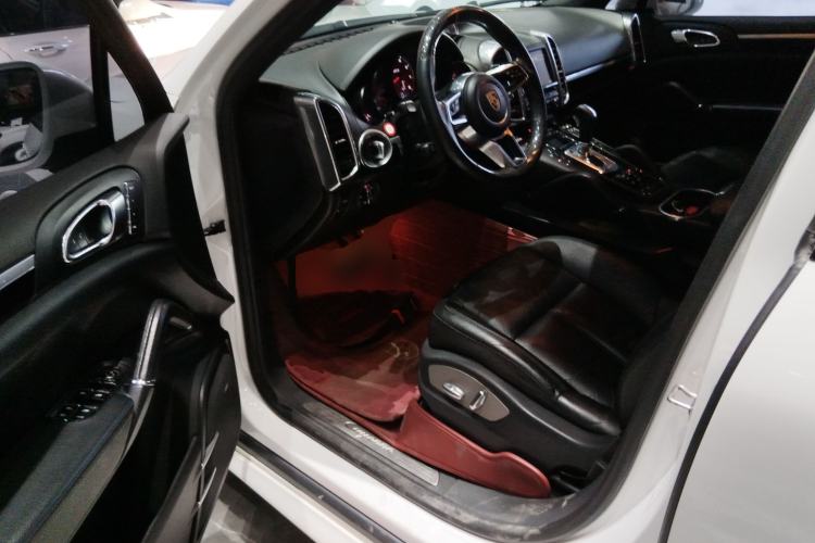 Used Porsche Cayenne 2015 Cayenne 3.0T Driver Seat
