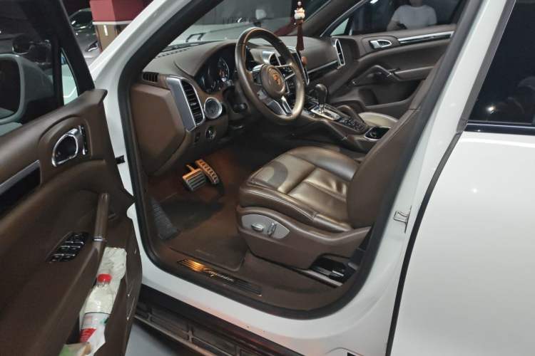 Used Porsche Cayenne 2015 Cayenne 3.0T Driver Seat