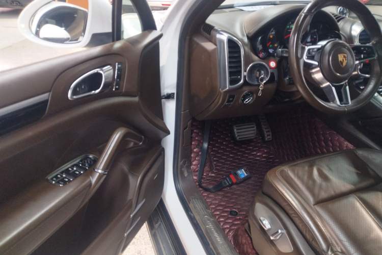 Used Porsche Cayenne 2015 Cayenne 3.0T Driver Seat