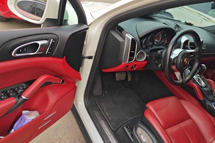 Used Porsche Cayenne 2015 Cayenne 3.0T Driver Seat