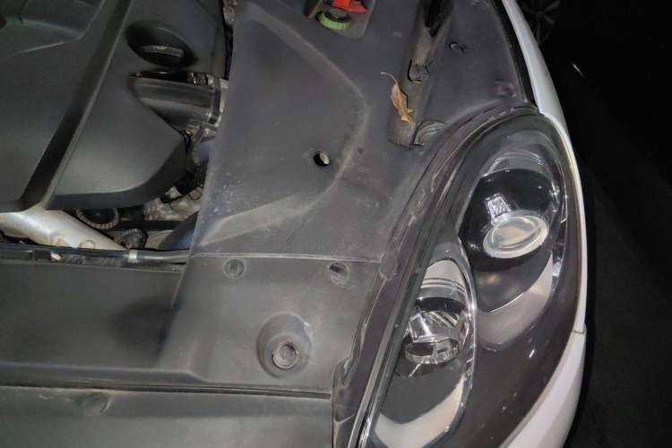 Used Porsche Cayenne 2015 3.0T Engine Bay Left