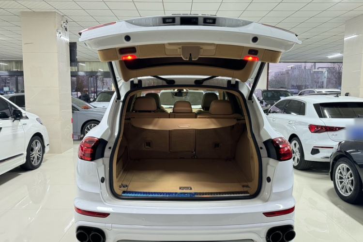 Used Porsche Cayenne 2015 Cayenne 3.0T Exterior 12
