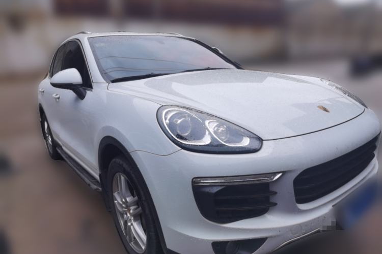 Used Porsche Cayenne 2015 Cayenne 3.0T Front Right 45 Deg