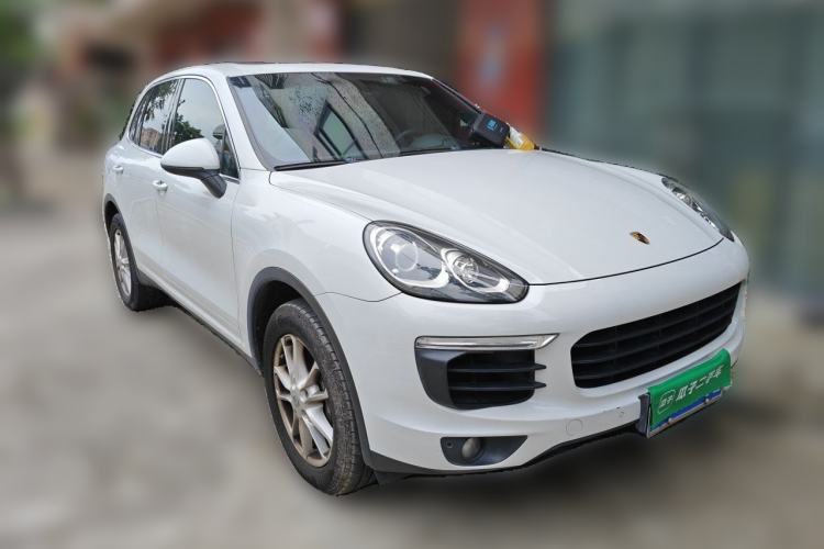 Used Porsche Cayenne 2015 Cayenne 3.0T Front Right 45 Deg
