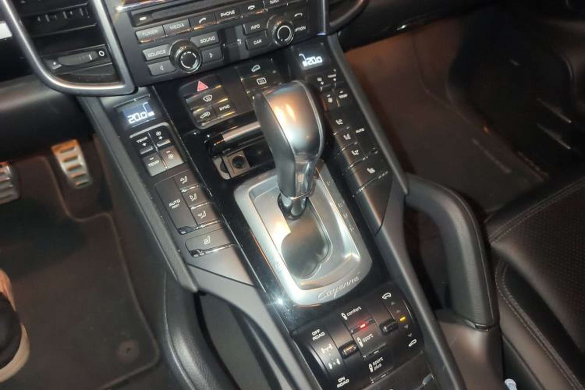 Used Porsche Cayenne 2015 Cayenne 3.0T Gear Lever