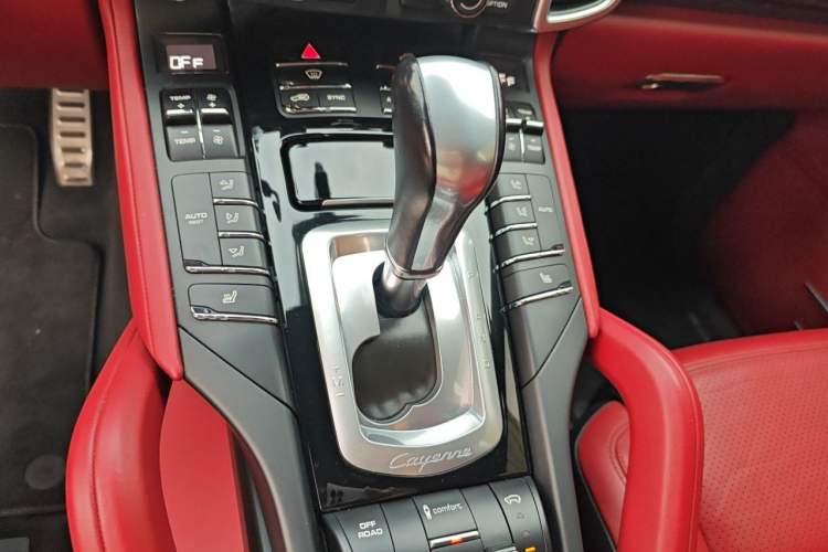 Used Porsche Cayenne 2015 Cayenne 3.0T Gear Lever