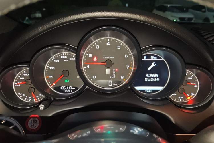 Used Porsche Cayenne 2015 Cayenne 3.0T Instrument Cluster