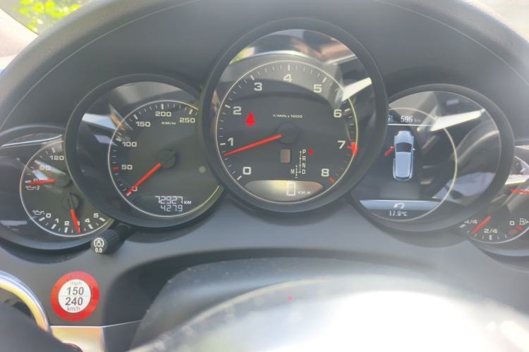Used Porsche Cayenne 2015 Cayenne 3.0T Instrument Cluster