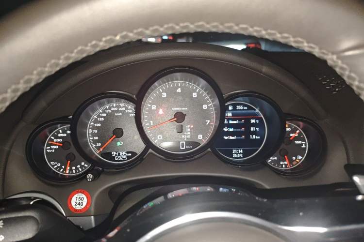 Used Porsche Cayenne 2015 Cayenne S 3.6T Instrument Cluster