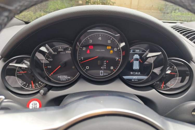 Used Porsche Cayenne 2015 Cayenne 3.0T Instrument Cluster