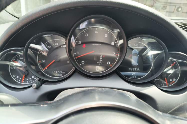 Used Porsche Cayenne 2015 Cayenne 3.0T Instrument Cluster