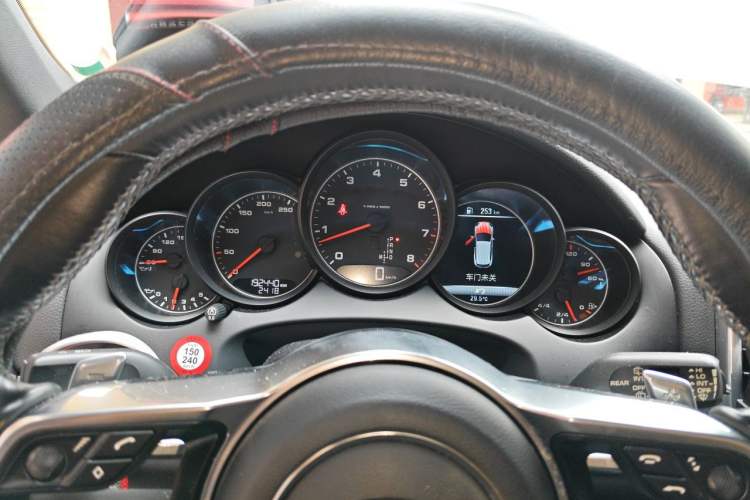 Used Porsche Cayenne 2015 Cayenne 3.0T Instrument Cluster