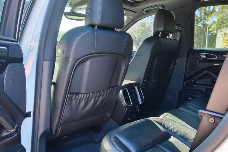Used Porsche Cayenne 2015 Cayenne 3.0T Interior 3