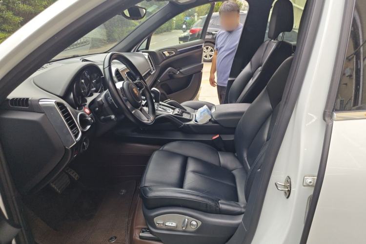 Used Porsche Cayenne 2015 Cayenne 3.0T Left Front Seat