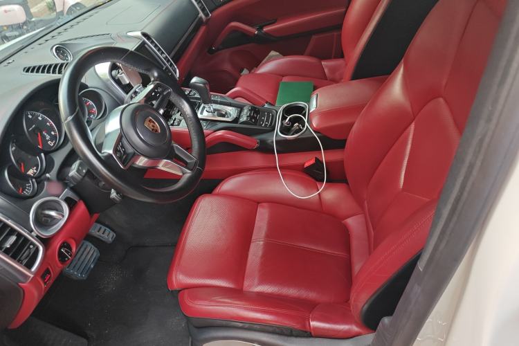Used Porsche Cayenne 2015 Cayenne 3.0T Left Front Seat