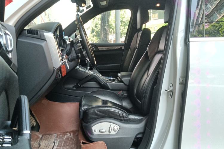 Used Porsche Cayenne 2015 Cayenne 3.0T Left Front Seat