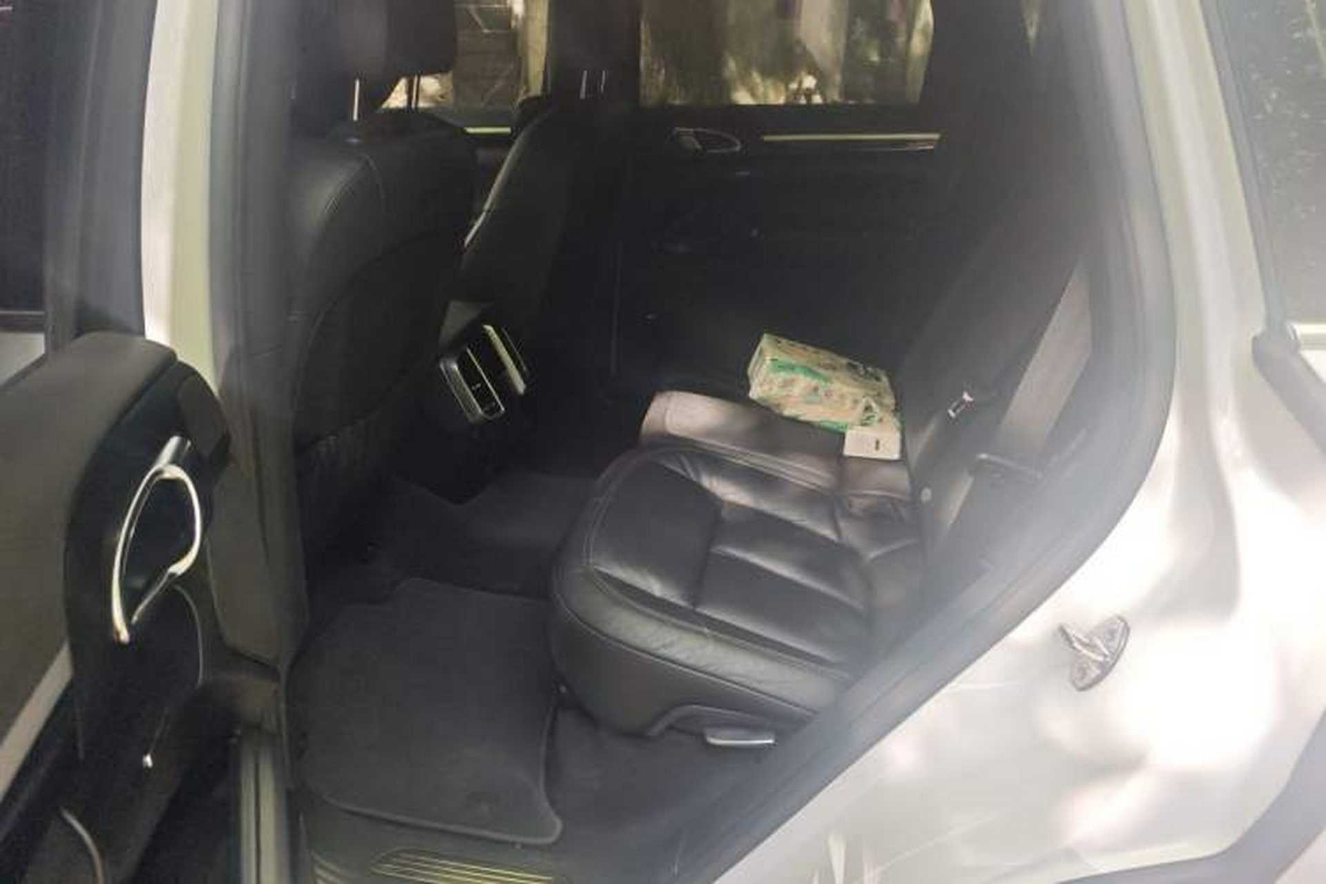 Used Porsche Cayenne 2015 Cayenne 3.0T Left Rear Seat