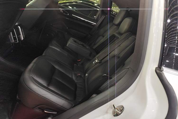 Used Porsche Cayenne 2015 Cayenne 3.0T Left Rear Seat