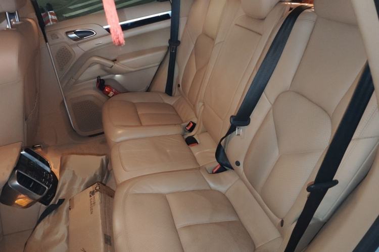 Used Porsche Cayenne 2015 Cayenne 3.0T Left Rear Seat