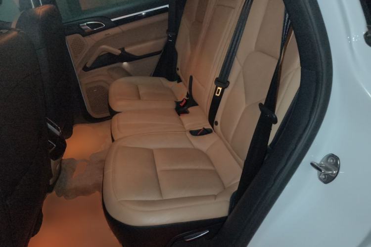 Used Porsche Cayenne 2015 Cayenne 3.0T Left Rear Seat