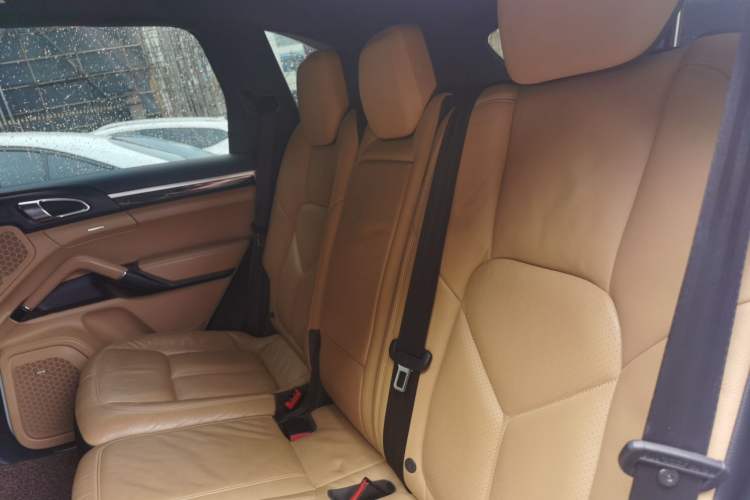 Used Porsche Cayenne 2015 Cayenne 3.0T Left Rear Seat