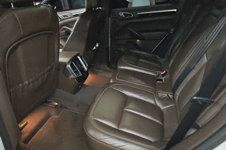 Used Porsche Cayenne 2015 Cayenne 3.0T Left Rear Seat