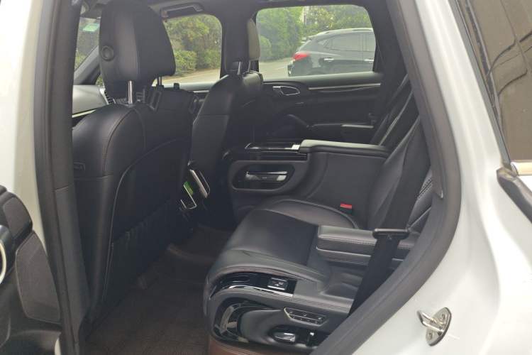 Used Porsche Cayenne 2015 Cayenne 3.0T Left Rear Seat