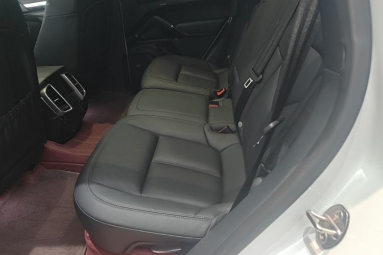 Used Porsche Cayenne 2015 Cayenne 3.0T Left Rear Seat