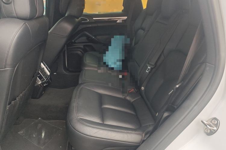 Used Porsche Cayenne 2015 Cayenne 3.0T Left Rear Seat