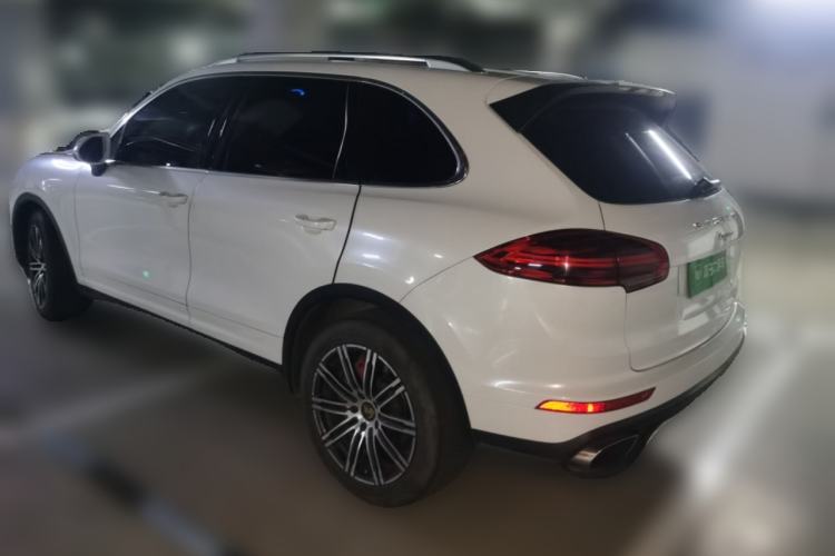 Used Porsche Cayenne 2015 Cayenne 3.0T Rear Left 45 Deg