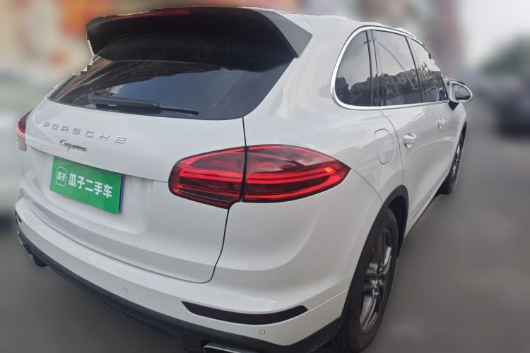 Used Porsche Cayenne 2015 Cayenne 3.0T Rear Right 45 Deg