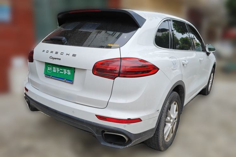 Used Porsche Cayenne 2015 Cayenne 3.0T Rear Right 45 Deg