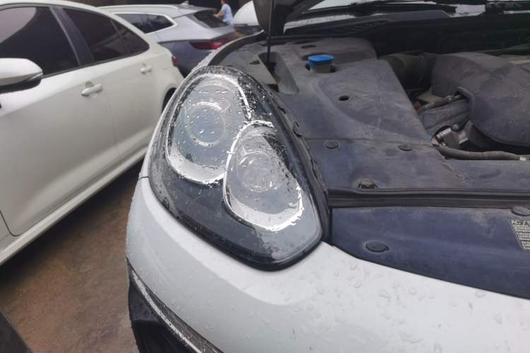 Used Porsche Cayenne 2015 Cayenne 3.0T Right Front Headlight
