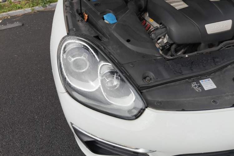 Used Porsche Cayenne 2015 Cayenne 3.0T Right Front Headlight
