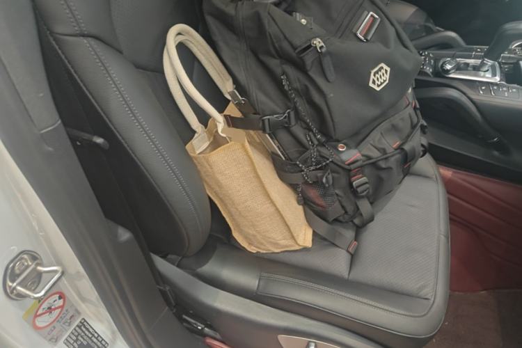 Used Porsche Cayenne 2015 Cayenne 3.0T Right Front Seat