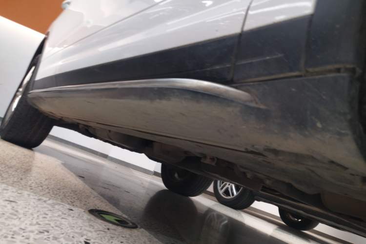 Used Porsche Cayenne 2015 Cayenne 3.0T Right Side Sill