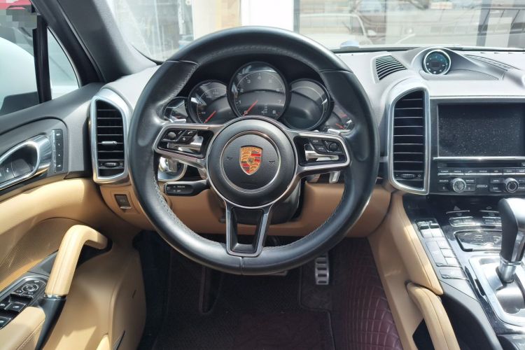 Used Porsche Cayenne 2015 Cayenne 3.0T Steering Wheel