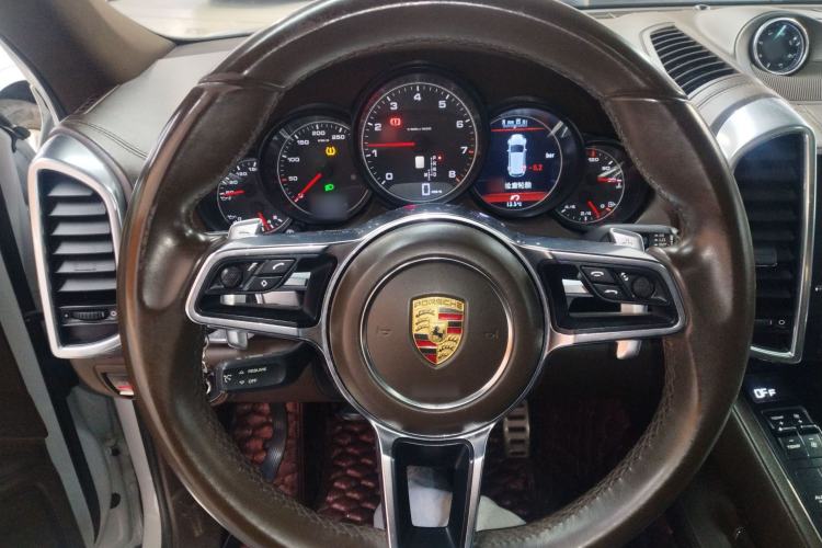Used Porsche Cayenne 2015 Cayenne 3.0T Steering Wheel